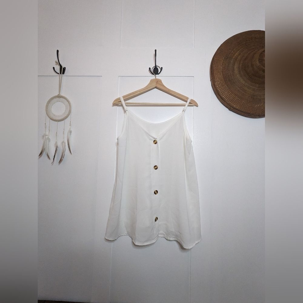 Women's white sheer tank top  - XL Buttons - Picture 7 of 11